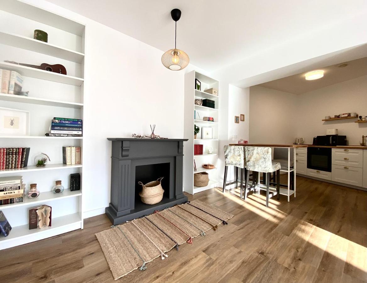 Cosy Hollow - Pet Friendly Brassó Kültér fotó